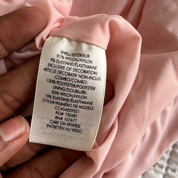 NWT ALICE + OLIVIA Leila strapless embellished soft pink mini dress size 6 - Picture 9 of 12